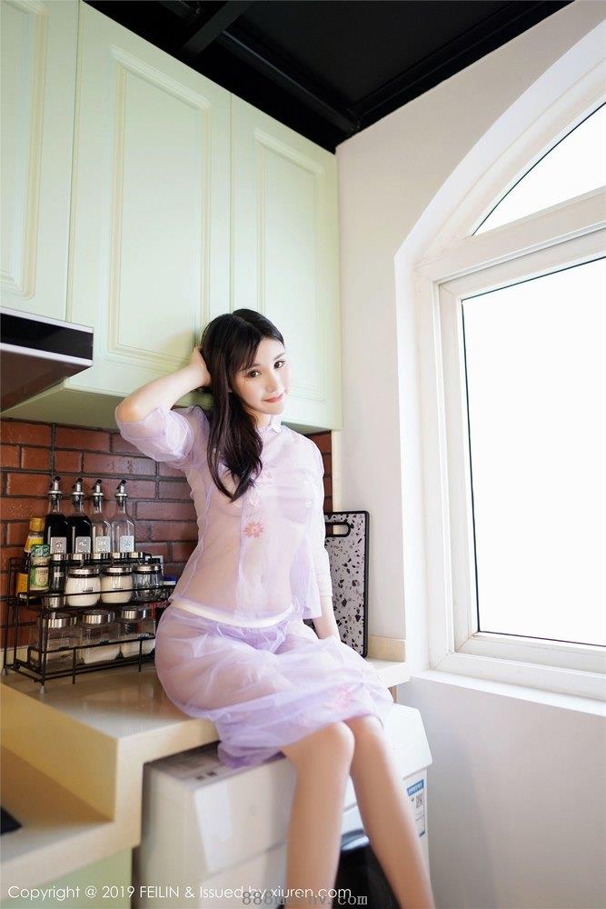 Celina青妍创可贴遮乳首的厨房性感美乳厨娘美女图片888美女图