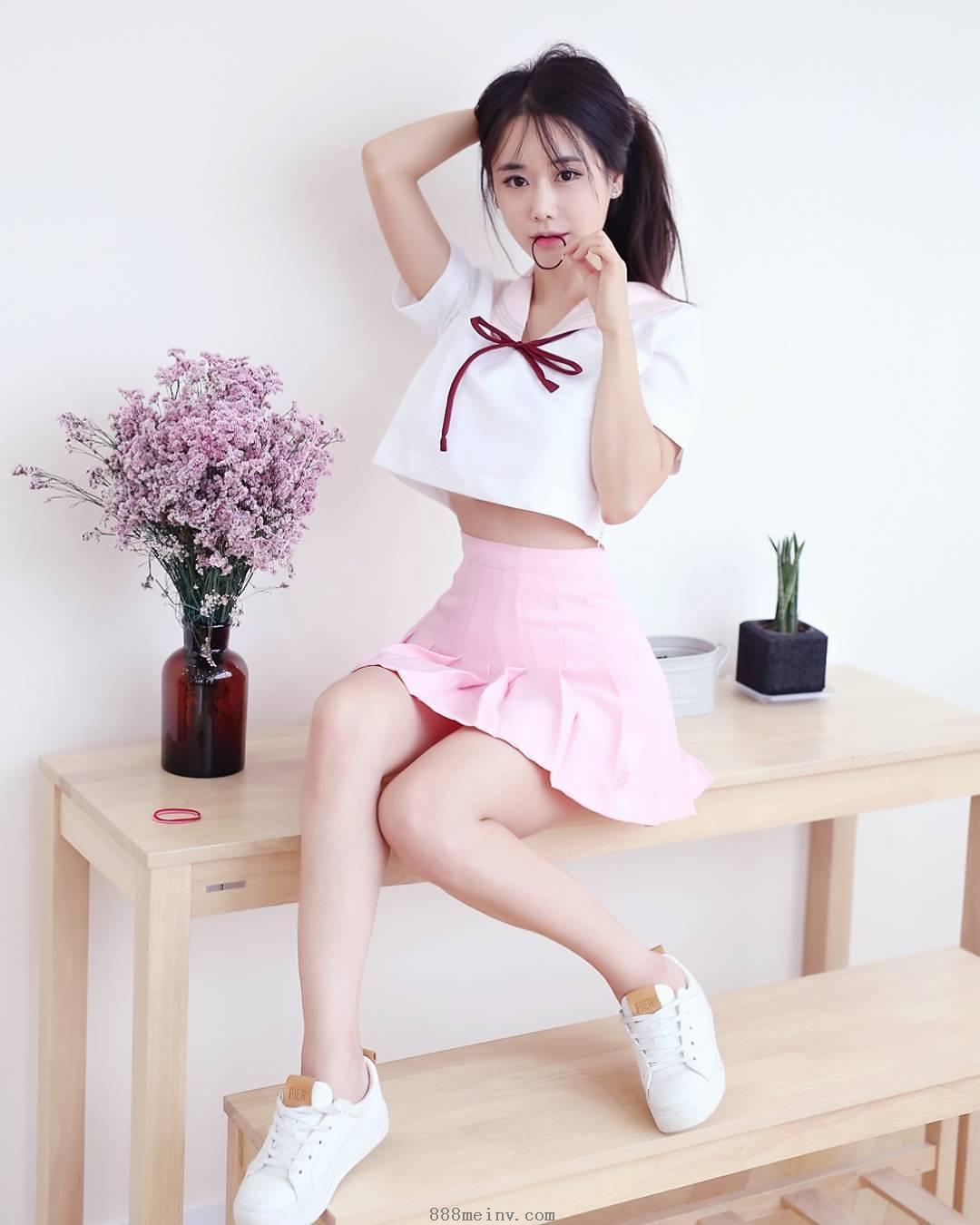 韩国外拍模特캔디 蜂腰翘臀极品身材888美女图