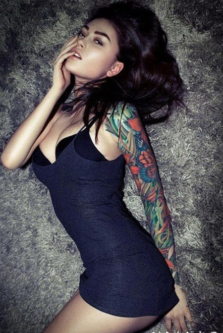 性感美女完美覆盖花臂2022新款纹身图案