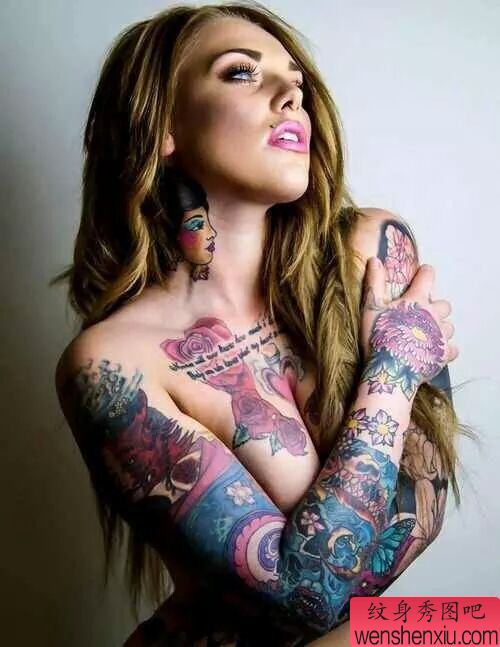 流行性感美女纹身写真简单霸气小纹身